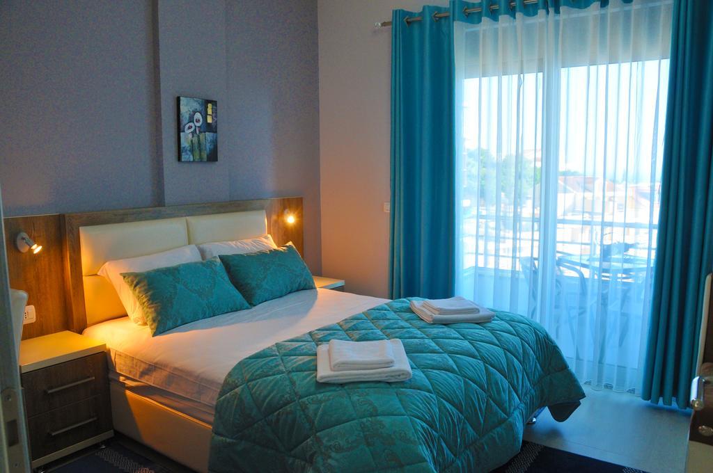 Ambassador & Ambassador Lux Apartments Улцинь Екстер'єр фото