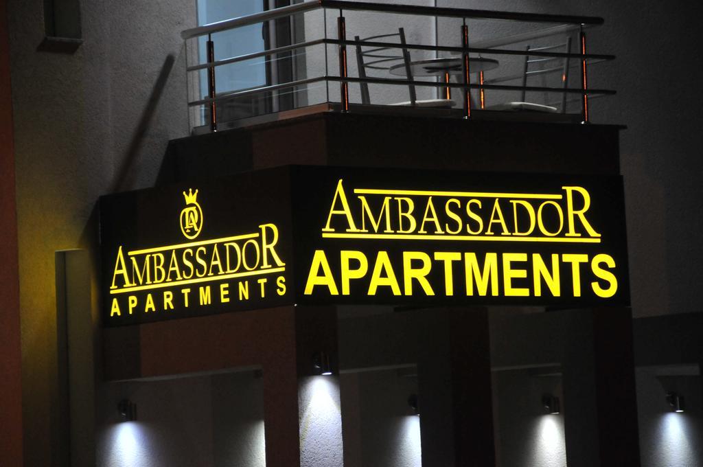 Apartments Ambassador Улцинь Екстер'єр фото